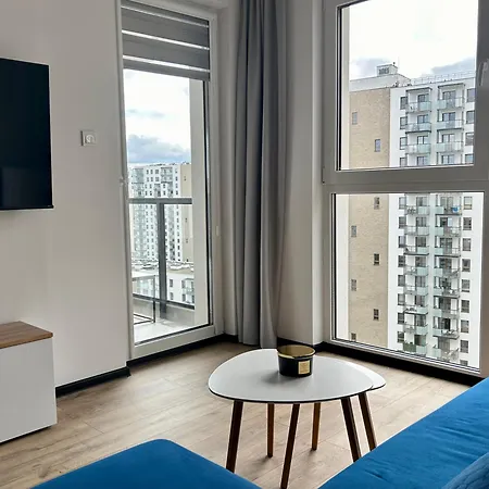 Seaside Modern Box Apartment *